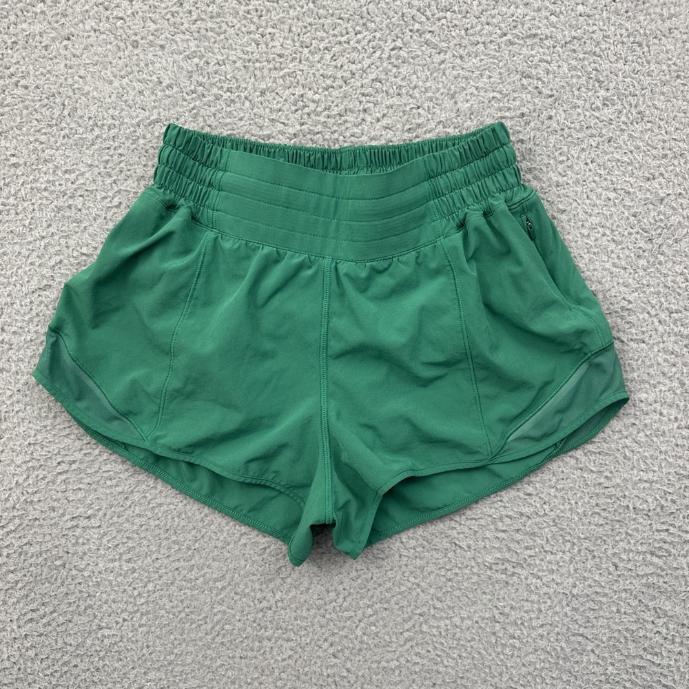 Lululemon Hotty Hot Shorts High Rise 2.5" Kelly Green Athletic Women's 4